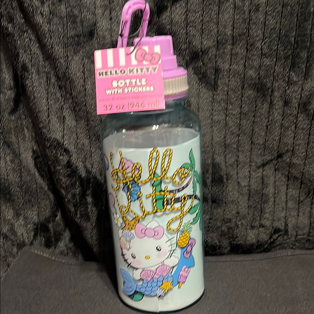 🛑SOLD🛑 Hello Kitty Pink Water/Juice Tumbler Bottle w/Stickers